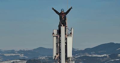 Зв’язок – це люди: Київстар презентує фотопроєкт з Костянтином та Владою Ліберовими