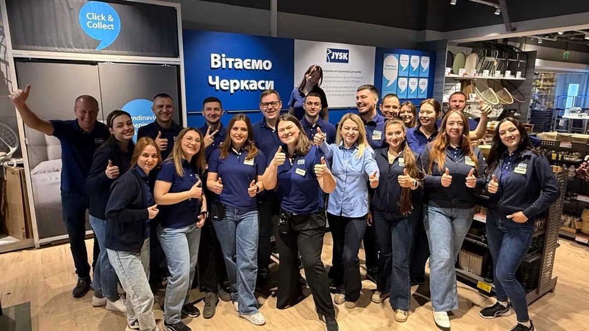 Jysk відкрив два оновлені магазини - у Черкасах та Чернівцях
