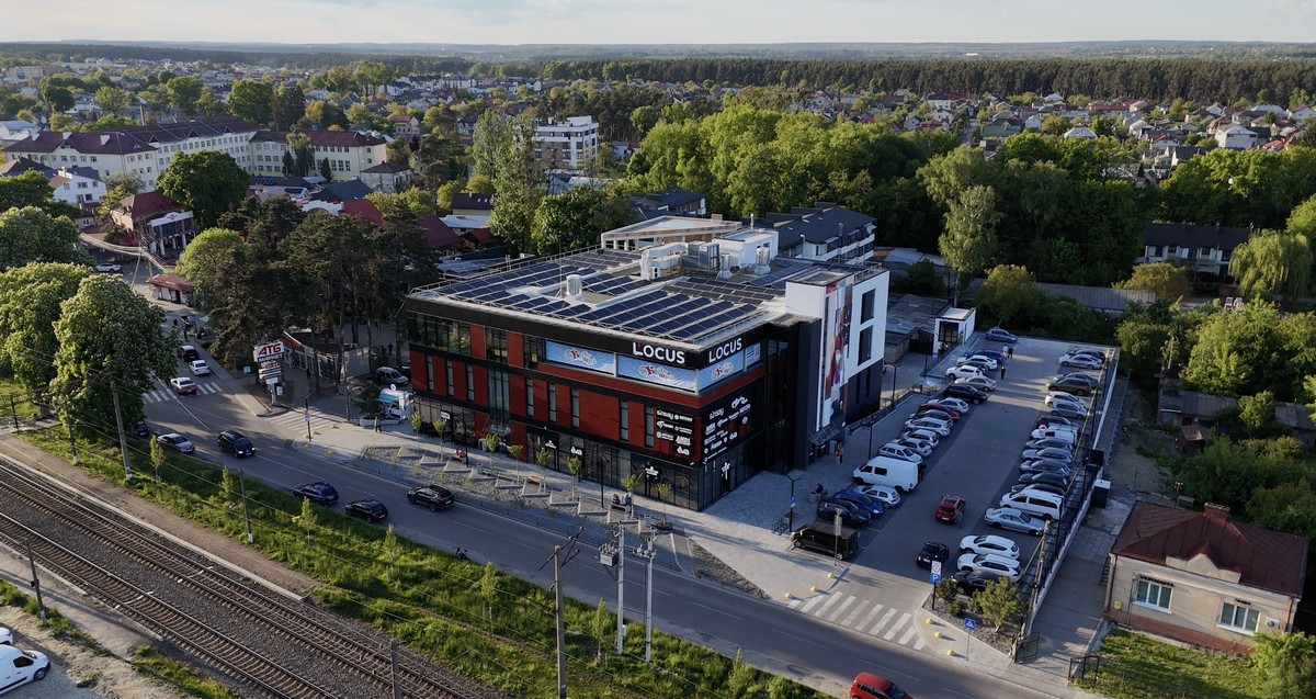 Більше, ніж ТРЦ: як Locus говорить із містом Рудне мовою муралів