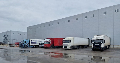 Зберегти для себе: хто з ритейлерів створює власну логістичну інфраструктуру і навіщо це їм треба