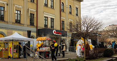 Сеть Аврора открыла в столице магазин в новом формате и отдала более 3,15 млн грн на благотворительность (+фото)