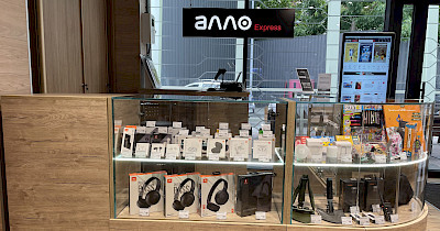 Во Львове на АЗК ОККО открылся корнер Алло Express