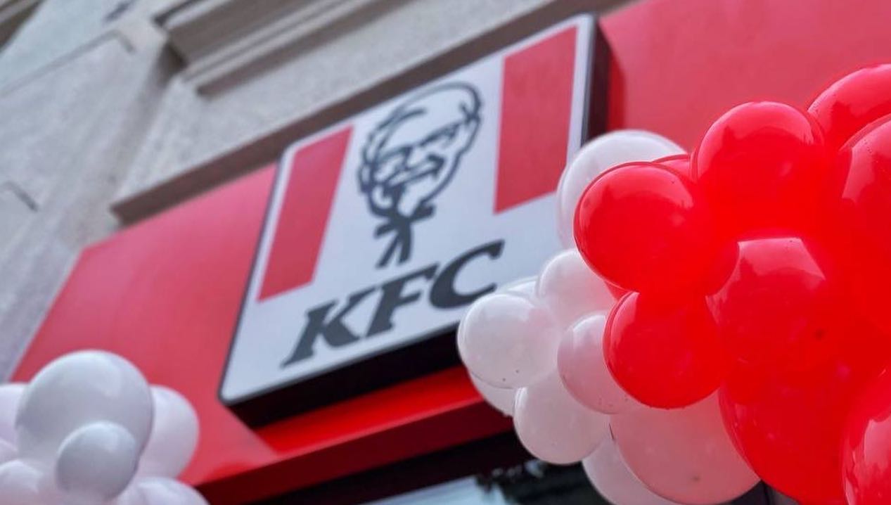 Відкрився перший ресторан KFC в Чернівцях