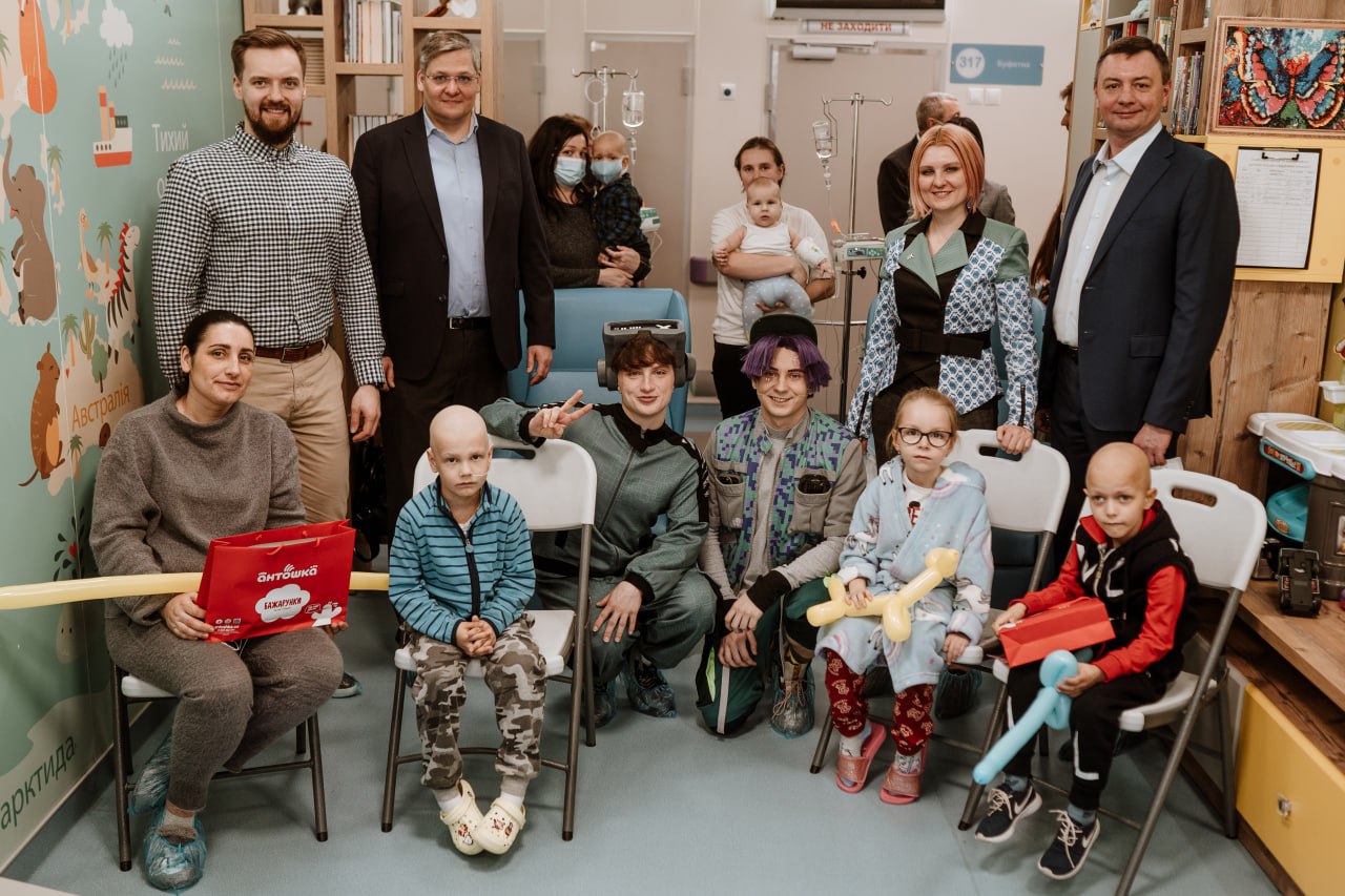 Понад півмільйона гривень — на нейрохірургічні операції дітям, які борються з раком