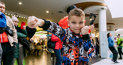 Тренування з зірками боксу, «Активні парки», диск-гольф та мінібаскетбол: Як Arricano заохочує ком’юніті ТРК до занять спортом