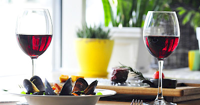 Поєднання страв і вин: рекомендації експертів