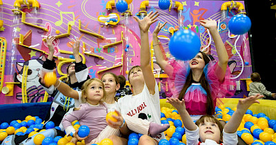 Новый семейно-развлекательный комплекс Fly Kids откроется в криворожском ТРЦ Victory Plaza