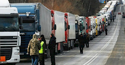 Блокада польського кордону: які товари опинилися в зоні ризику за даними українських рітейлерів