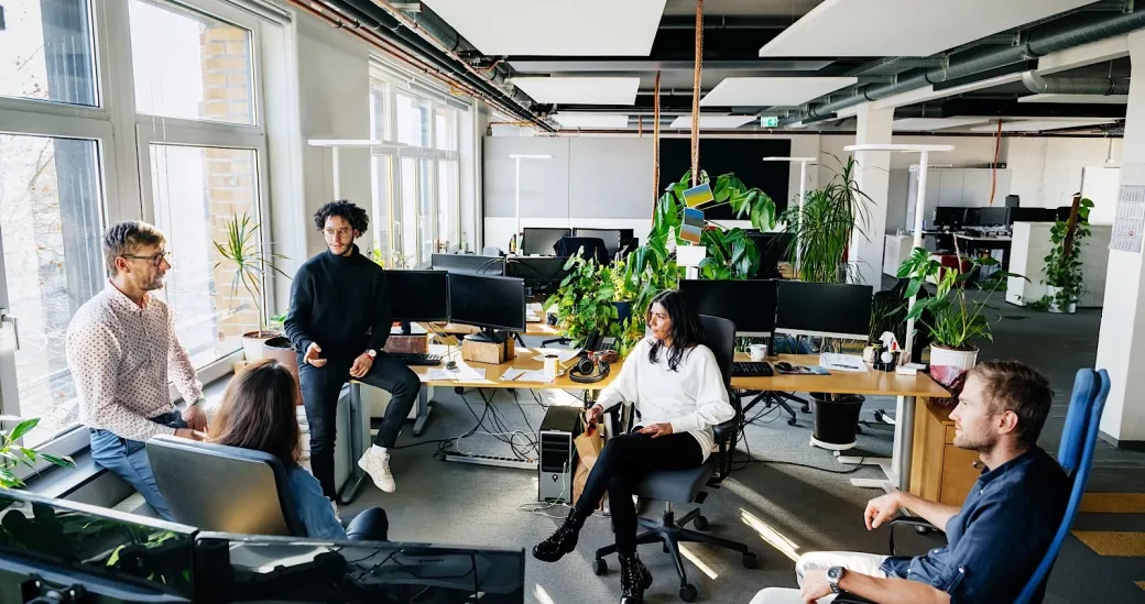 Отдел продаж vs отдел маркетинга: кто ответственен за плохие продажи и что с этим делать