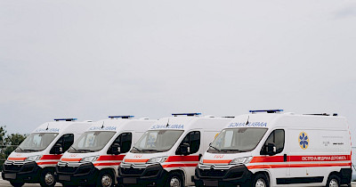 Ювелірна мережа Золотий Вік закупила «шпиталі на колесах» задля порятунку життів