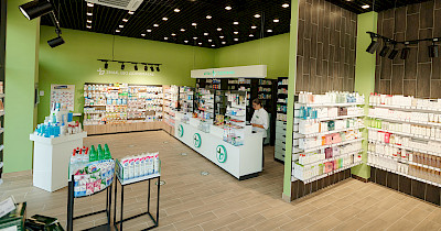 Товари з найбільшої мережі аптек України Подорожник можна замовити у Glovo