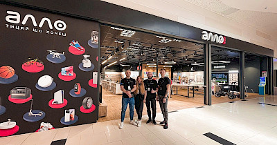 Алло МАХ в ТРЦ Riviera в Одессе возобновил работу спустя год после ракетной атаки