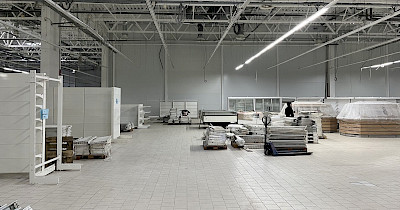 Auchan Украина возобновит работу разрушенного гипермаркета в Одессе в апреле