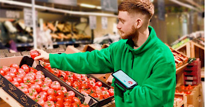 Які продукти у березні стали коштувати дешевше на полицях супермаркетів – інфографіка Zakaz.ua