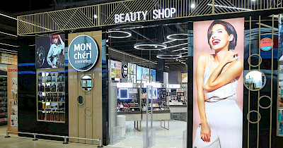 П’ять років вдячності: нестандартний День народження Mon Cheri