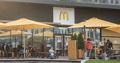 McDonald’s оголошує про другу фазу відновлення роботи ресторанів в Україні – відкриття в Одесі та Дніпрі