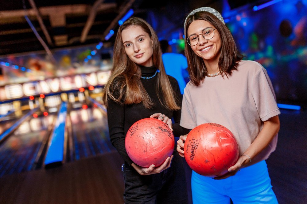 Столичний ТРЦ Cosmo Multimall працює з 10:00 до 21:00 навіть при відключенні світла (+фото)