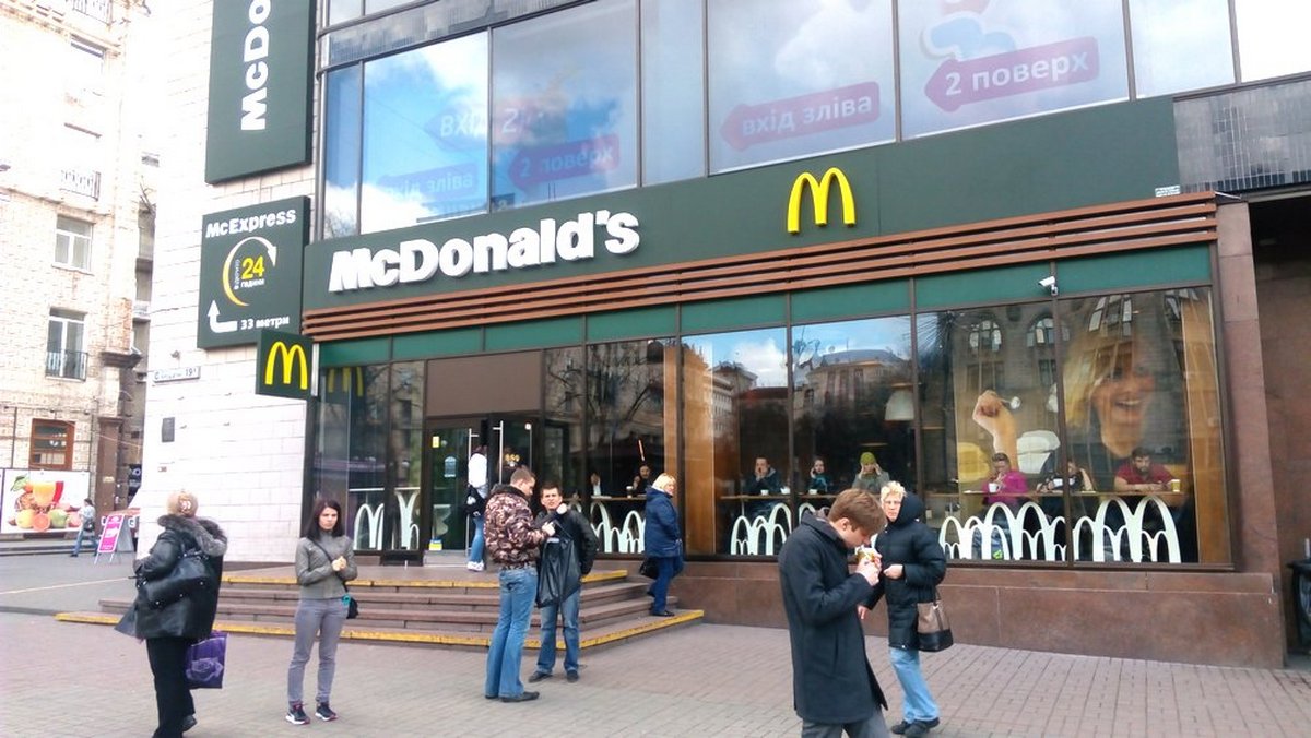 В сердце столицы: McDonald’s возобновил работу на Крещатике