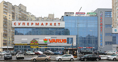 Новий Varus відкрився у Києві на Позняках (+фото)