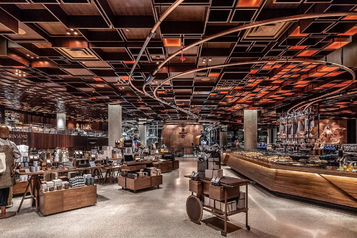 Starbucks откроет в Нью-Йорке одно из крупнейших в сети заведений: площадью более 2000 кв. м