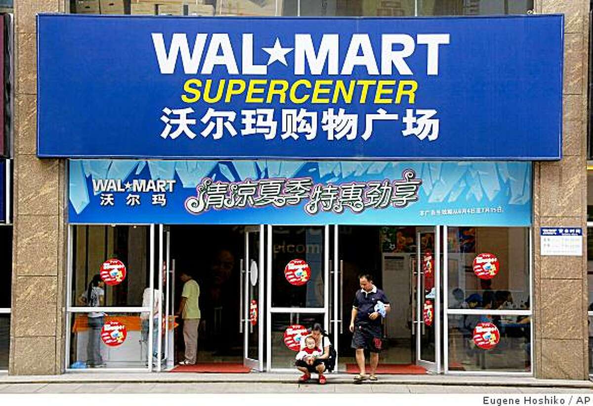 Уроки китайської: чому американський гігант Walmart у Китаї стрімко втрачає свої позиції