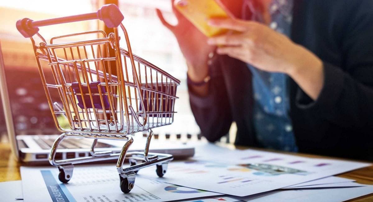 Интерес к онлайн-шоппингу укрепляется: как изменился топ-25 сайтов UAnet в июне 2022 года
