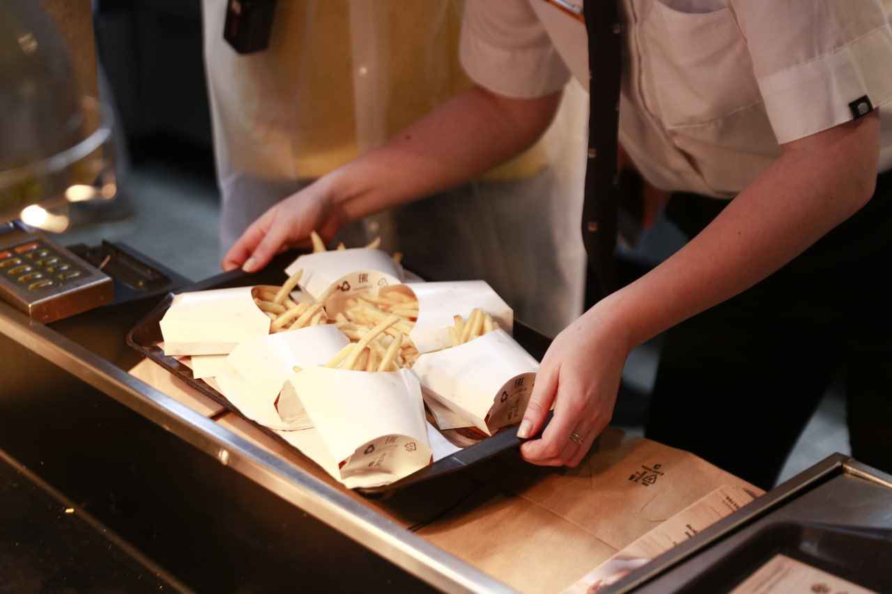 Секрет фирмы: почему заведения российского эрзаца “Вкусно и точка” никогда не смогут стать McDonald’s