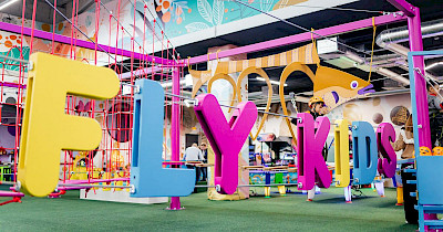 Остров радости: Fly Kids открыл флагманский детский развлекательный центр в Одессе (фотообзор)