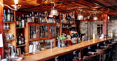 Выручка киевских баров после разрешения на продажу алкоголя к 22:00 выросла на 58%