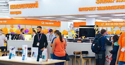 Перезапуск магазинів, програма кешбек та покупка частинами: як працює Фокстрот у травні