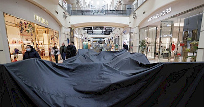 «Просто не вижити»: російські торгові центри у кризі й готуються збанкрутувати – Frobes Russia