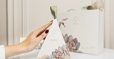 Весенняя коллаборация крафтового шоколада Spell с известной украинской художницей Лилит Саркисян