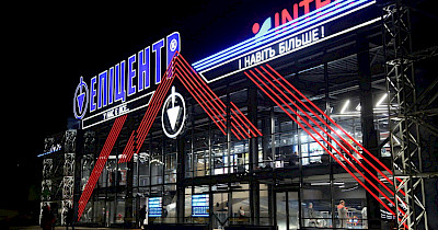 С Пикассо и Малевичем: Эпицентр открывает новые ТЦ в Харькове и Херсоне