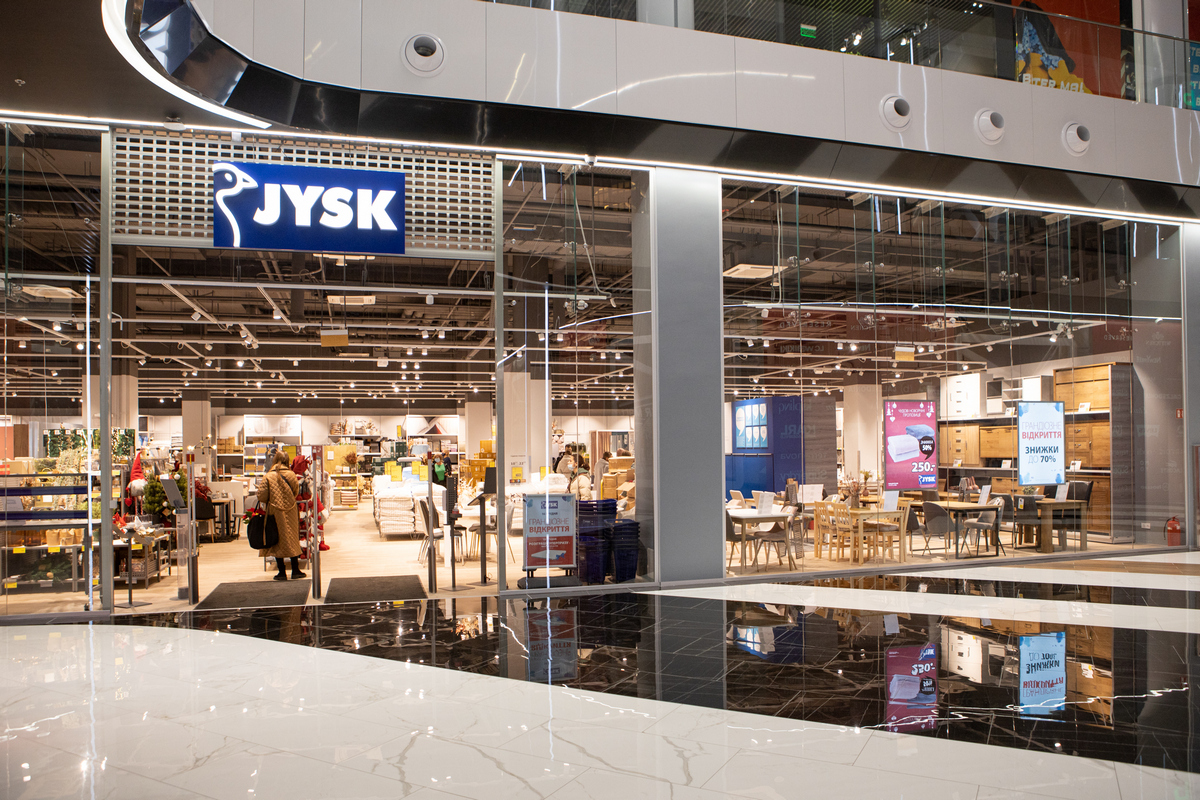 Тройное открытие в JYSK и празднование 1000-го магазина в формате 3.0