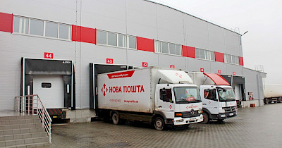 Вміння рахувати гроші: як Нова пошта вдається заощаджувати до 30% на закупівлях