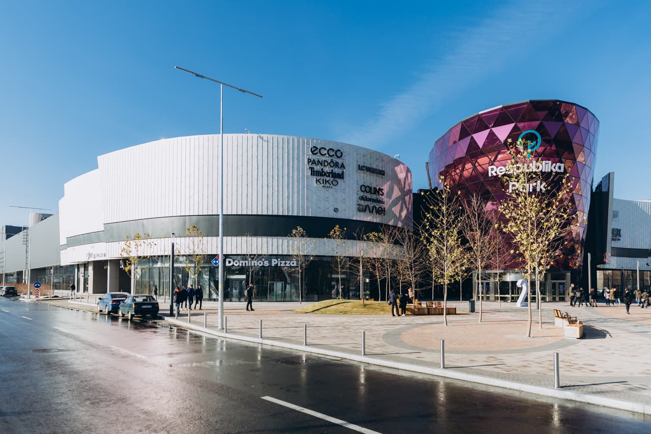 Две недели ТРЦ Respublika Park: полмиллиона посетителей, новые арендаторы и прочее