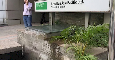 Операция “Эвакуация”: модные fashion-бренды разочаровались в Азии