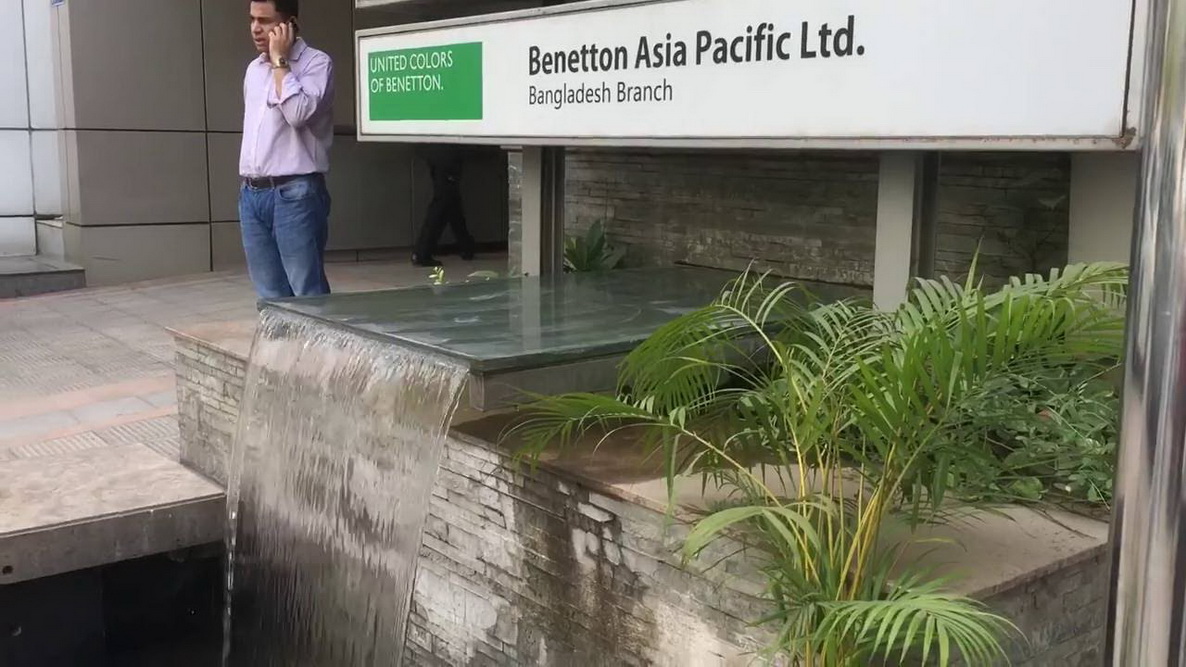 Операція “Евакуація”: модні fashion-бренди розчарувалися в Азії