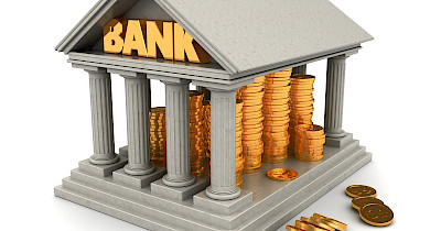 Рітейлер в банку: навіщо торговельним мережам і поштовим операторам свої банки