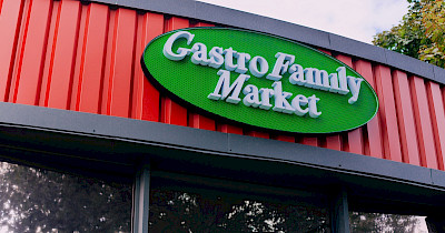 Їж, пий, шаленій: Дмитро Борисов відкрив фуд-хол Gastrofamily Food Market на Дарницькій площі (фотоогляд)