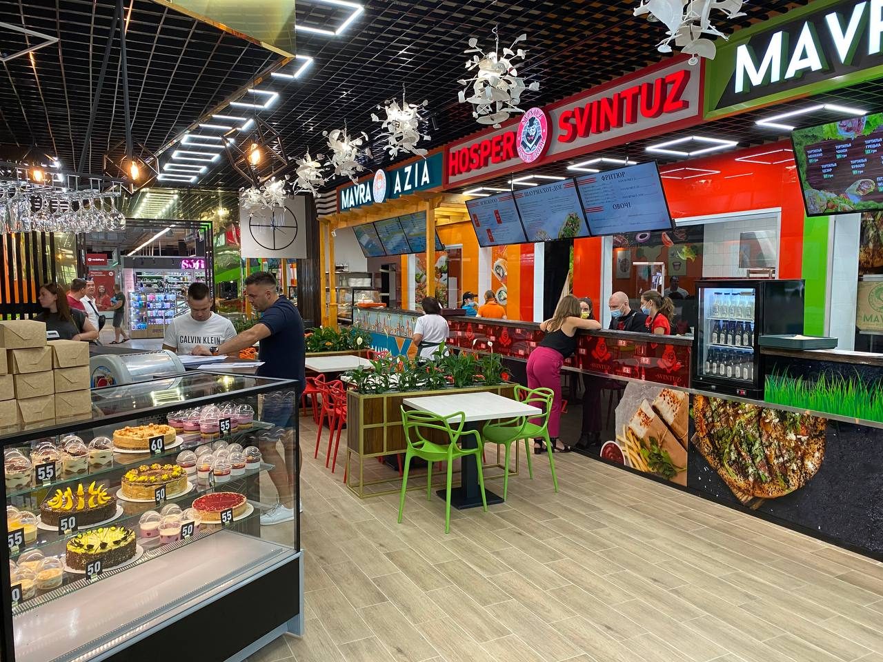 В запорожском ТЦ Амстор откроется первый фуд-корт Food Plaza (презентация)