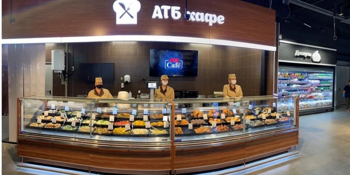Перекусить в АТБ: Торговая сеть открыла первый АТБ-кафе