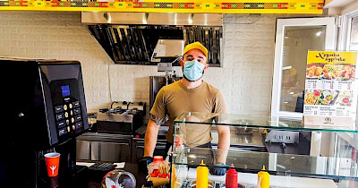 Шаурма от Сільпо: птицефабрика, принадлежащая Fozzy Group, открыла первый фаст-фуд (+фотообзор)