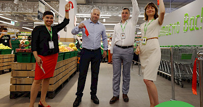 Novus під небом: мережа відкрила ще один супермаркет в селі Крюківщина (фотоогляд)