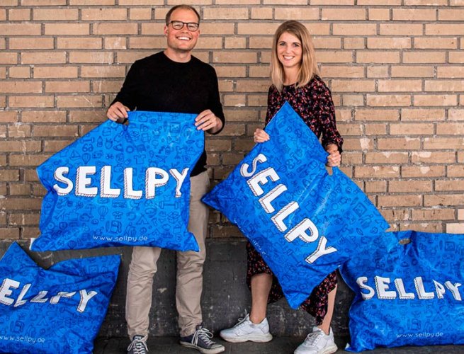 Повторные продажи в fast fashion: как одежным-ритейлерам “достучаться” до экоотвественных покупателей