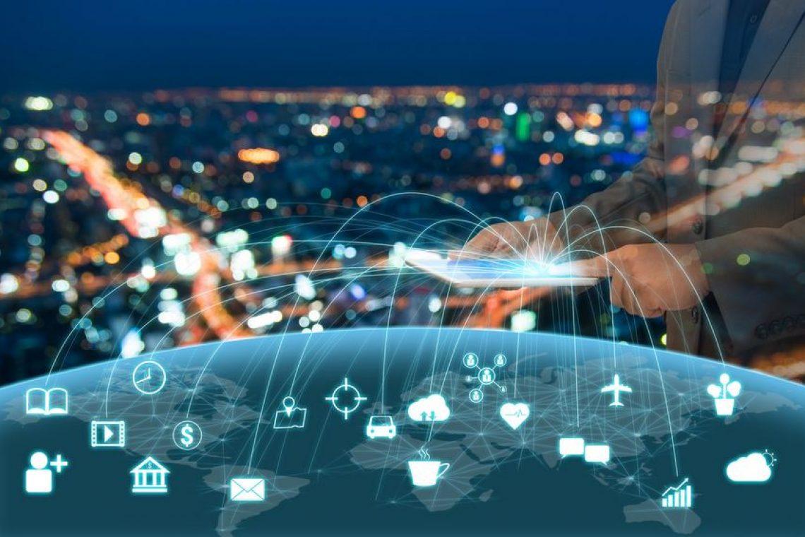 Учиться и покупать: какие интернет-магазины попали в топ-25 UAnet за апрель 2021