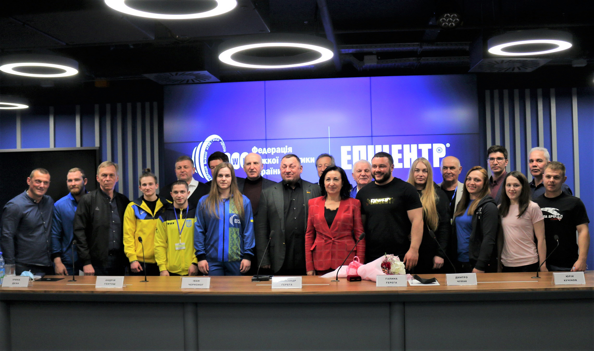 За перемогу в Чемпіонаті Європи 2021 збірна України з важкої атлетики отримала призові від Епіцентру