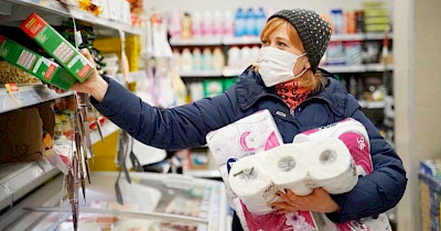 Розничный товарооборот за январь-февраль вырос на 4,6% год к году – Госстат