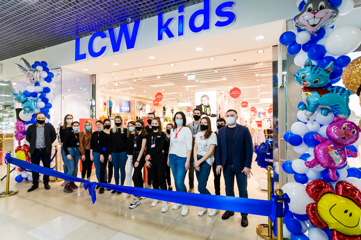 Турецкий ритейлер LC Waikiki открыл первый в Украине монобрендовый магазин LCW kids (+фотообзор)