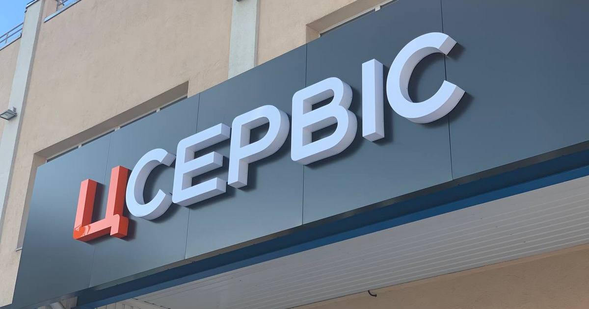 Вторая жизнь гаджетов: как выглядит и что предлагает самый большой Цитрус Сервис в Украине (+фото)